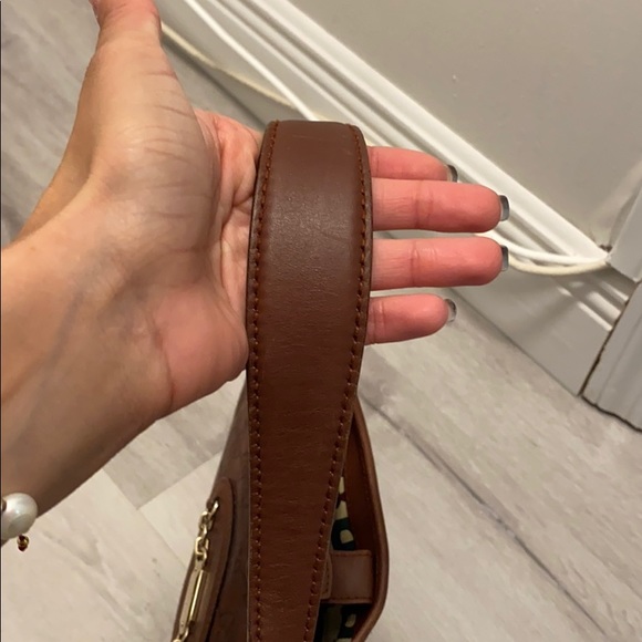 Gucci Purse - Picture 7 of 8